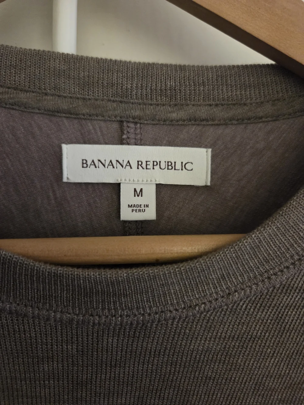 Banana Republic Knit Crewneck in Gray
